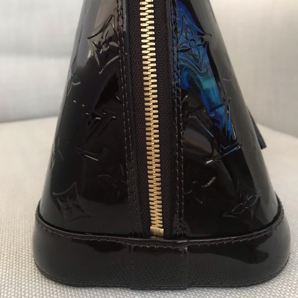 Louis Vuitton PM Alma Vernis - Picture 4 of 8
